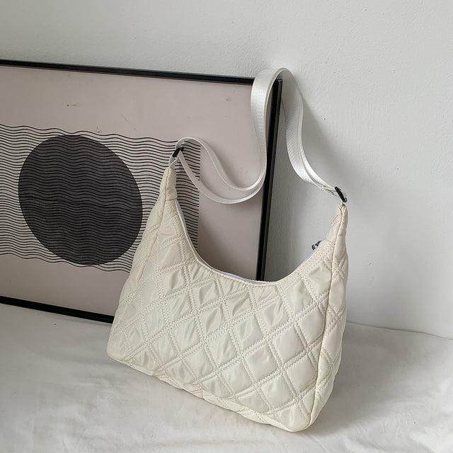 Affluent Lattice Pattern Shoulder Bag