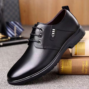 Affluent Thick-soled Laced Up Mens Shoes