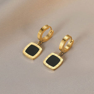 Affluent Roman Numeri Earrings