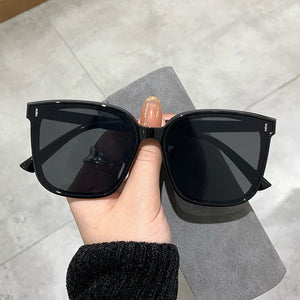 Affluent Square Sunglasses - Vintage style