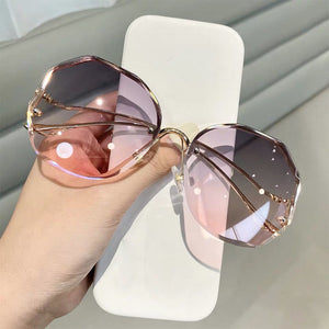 Affluent Trimmed Lens Sunglasses