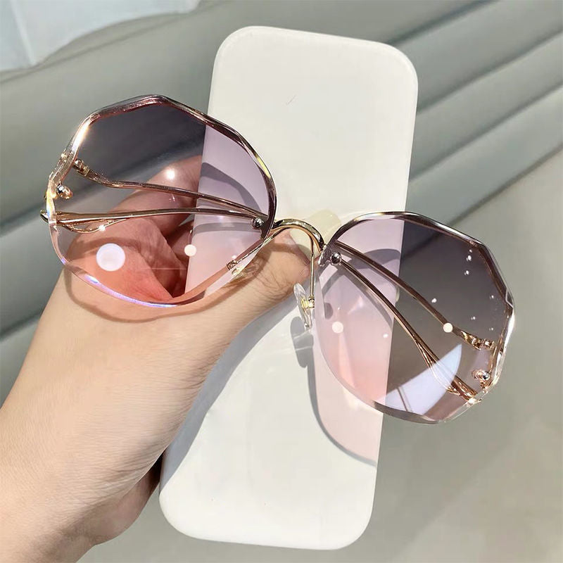 Affluent Trimmed Lens Sunglasses