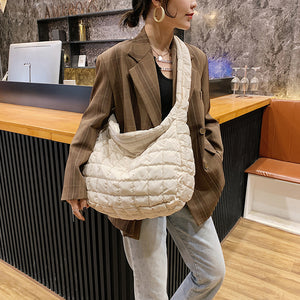 Affluent Lattice Pattern Shoulder Bag